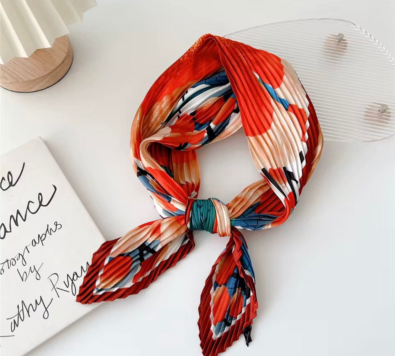 Pleated Square Scarf 70 cm