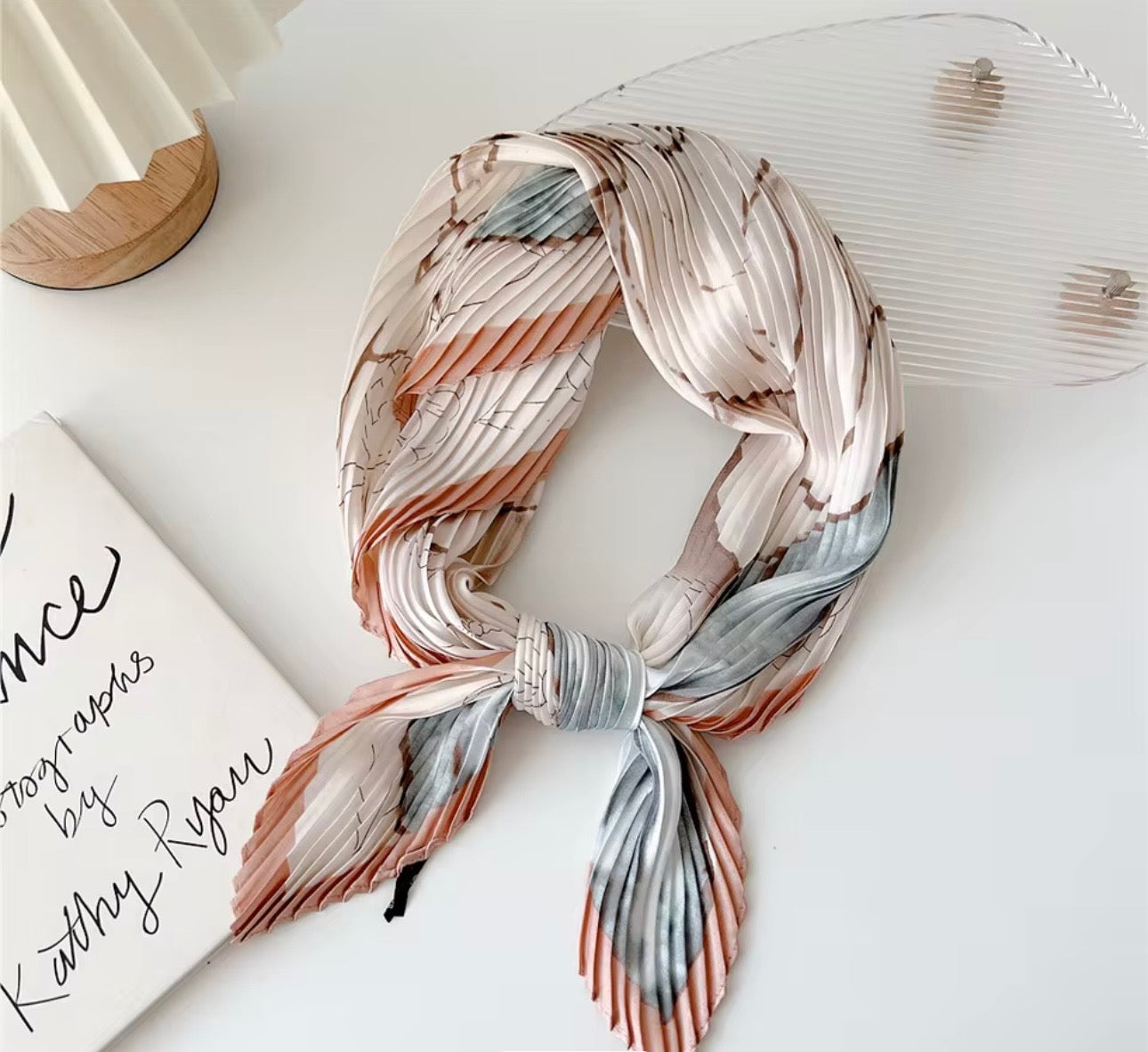 Pleated Square Scarf 70 cm