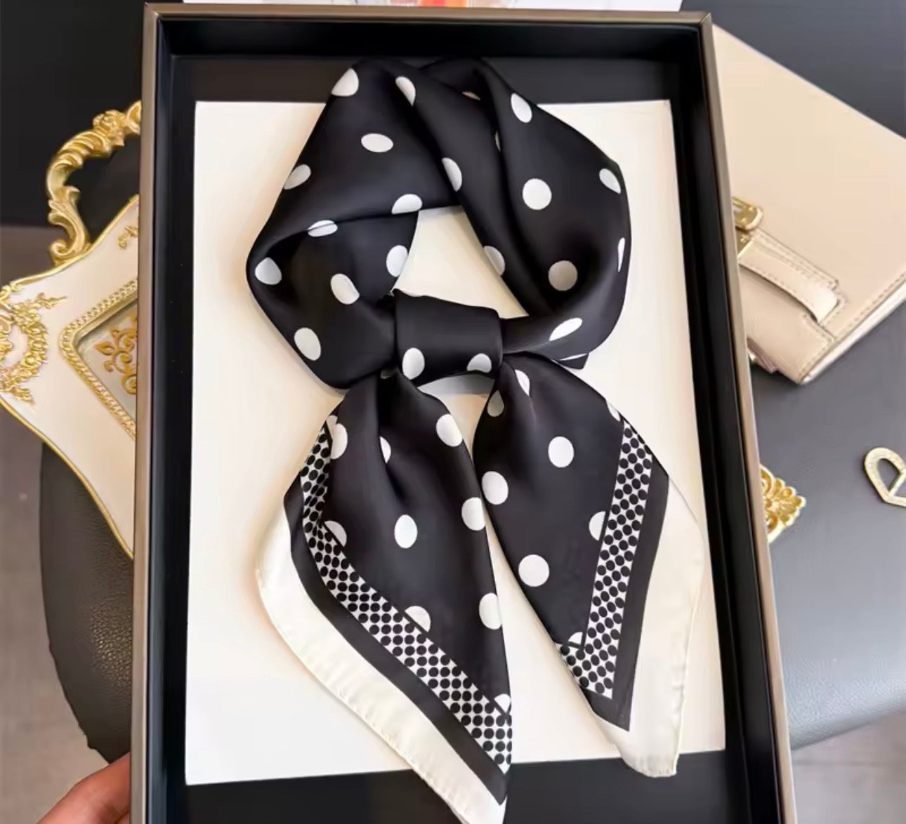 Polka dots 68 cm