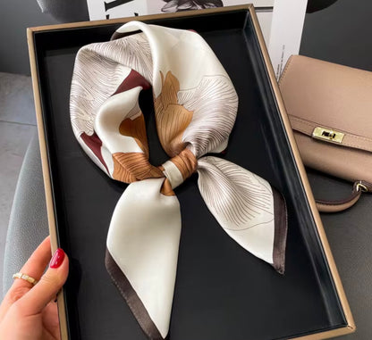 Elegant Scarf 68 cm