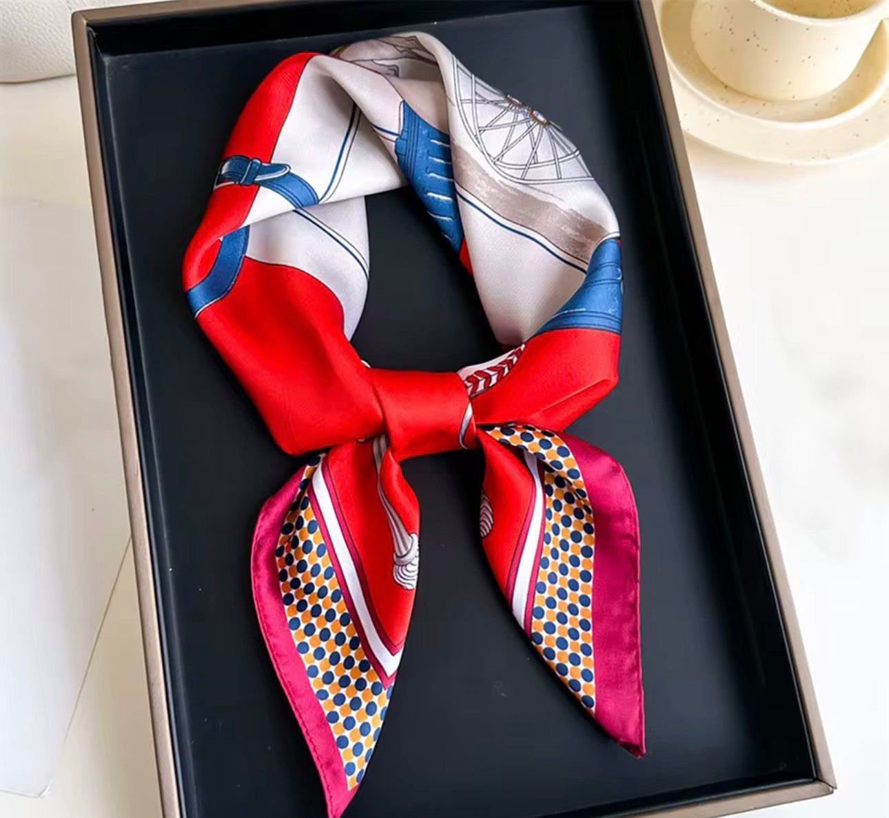 Stylish Scarf 68 cm