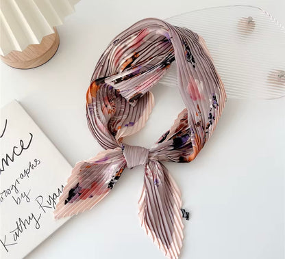 Pleated Square Scarf 70 cm