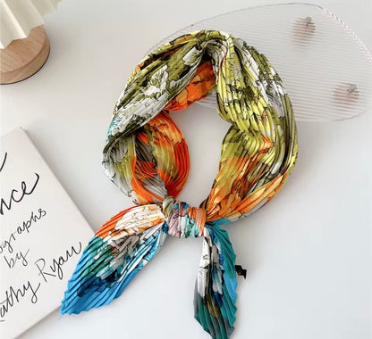 Pleated Square Scarf 70 cm