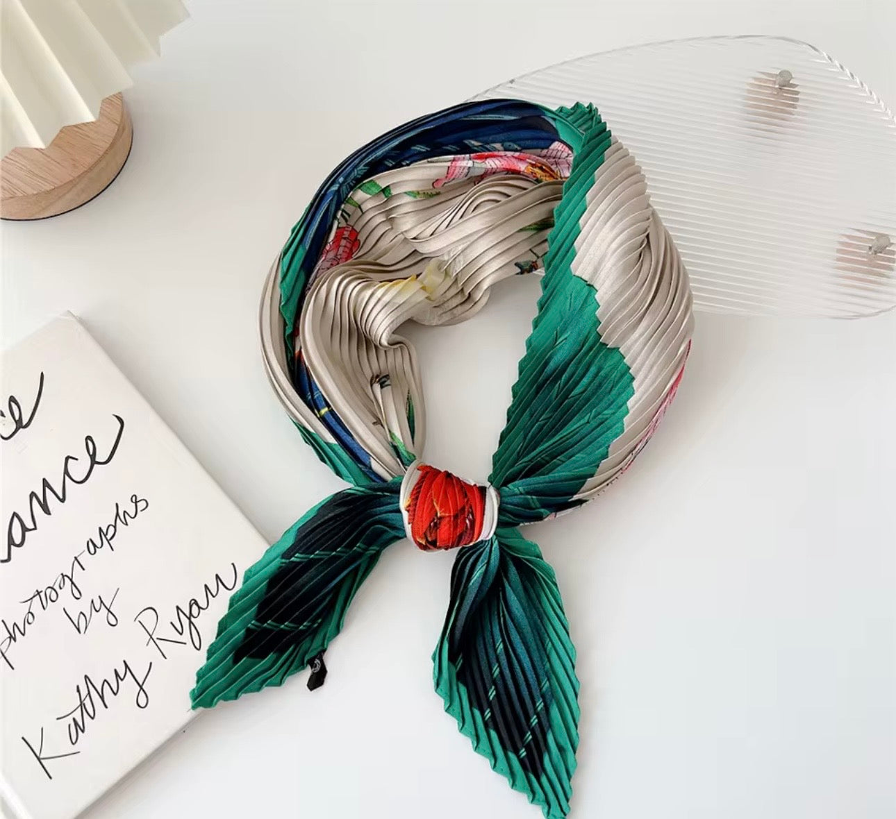 Pleated Square Scarf 70 cm