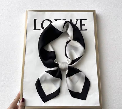 Elegant Scarf 68 cm