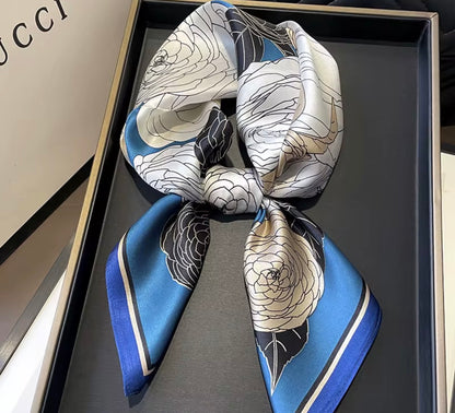 Elegant Scarf 68 cm