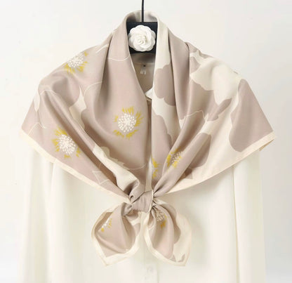 Luxurious Scarf 90 cm