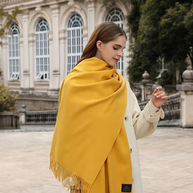 Solid color wool scarf